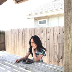 Meet your Posher, Thao